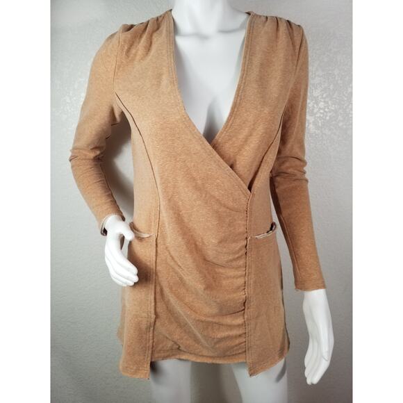 Sundance Beige Faux Wrap Pullover Top Women’s XS Long Sleeve Pockets V-Neck - Picture 1 of 7